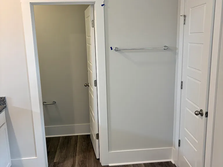 322 Whalebone Ave — Photo 17