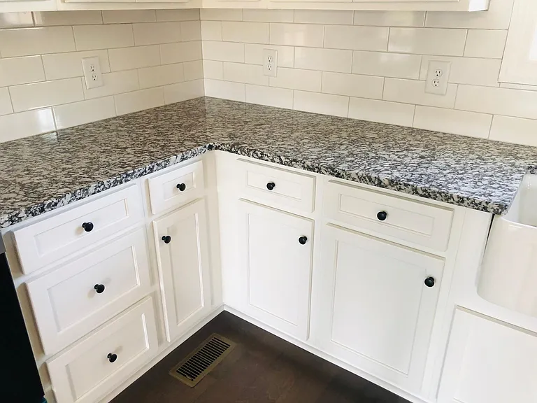202 Graham Way — Photo 14