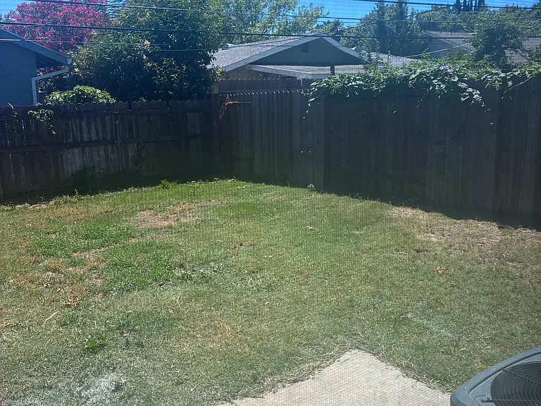 3726 El Camino Ave — Photo 14