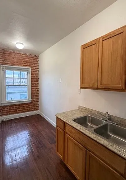 2795 W 8th St #406 — Photo 12