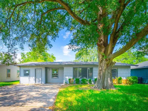 5747 Belarbor St, Houston, TX 77033