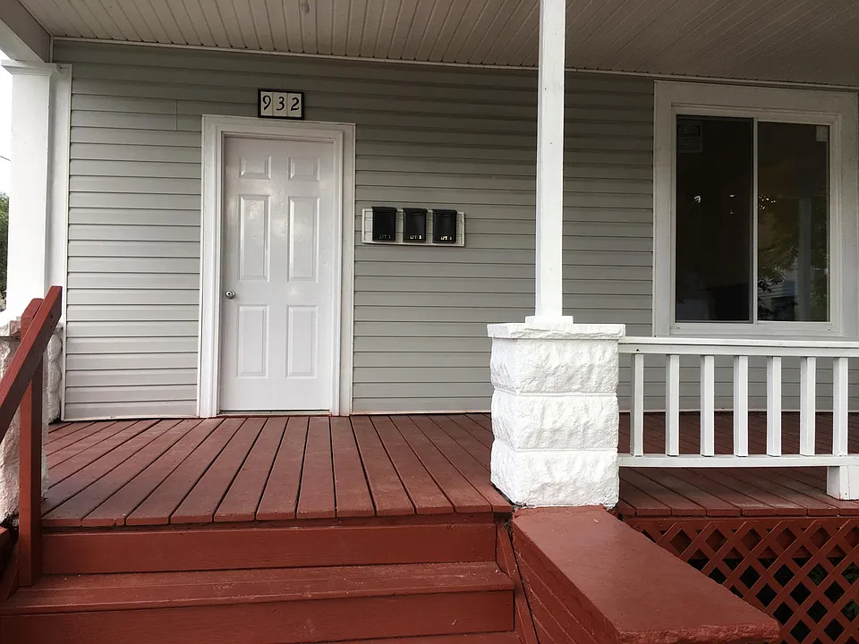 932 S Arch Ave #1