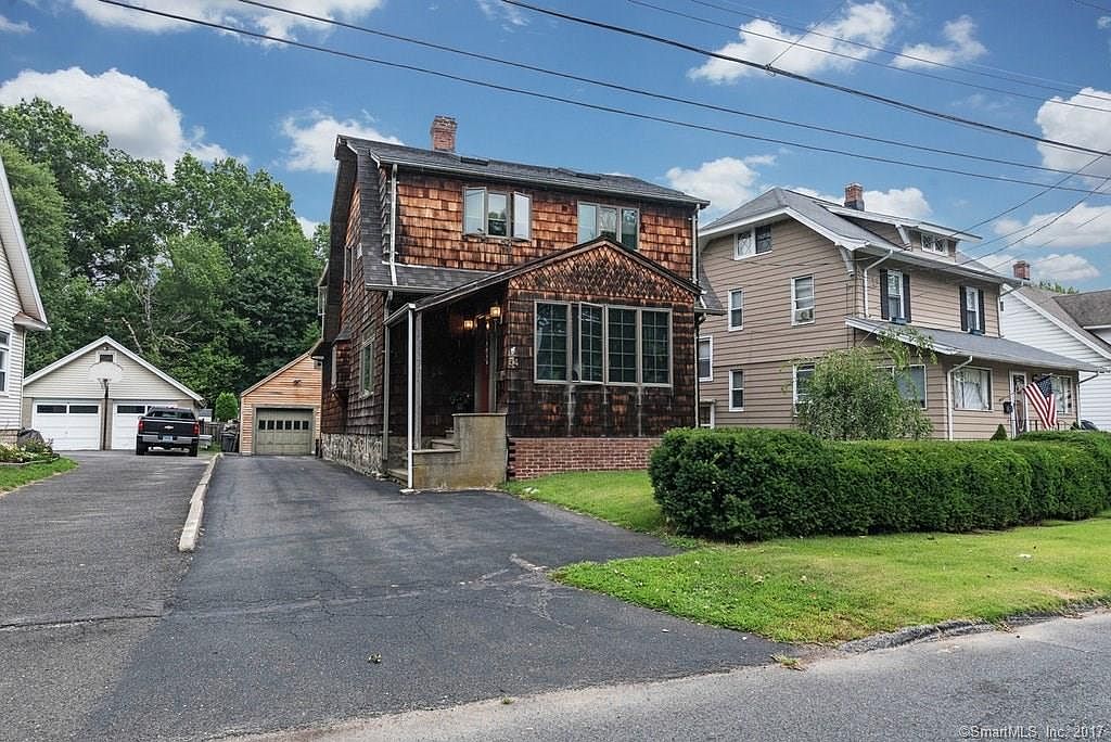 54 William St, Stratford, CT 06614 Zillow