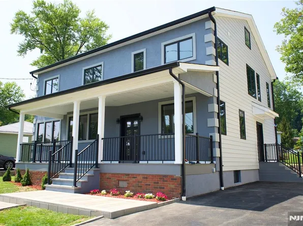 6 Henoch Ave, Clifton, NJ 07013