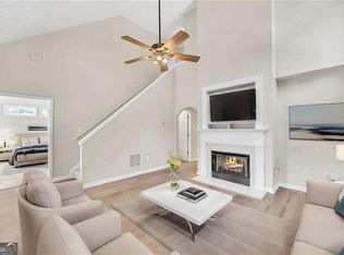 205 Mossy Point, Canton, GA 30114