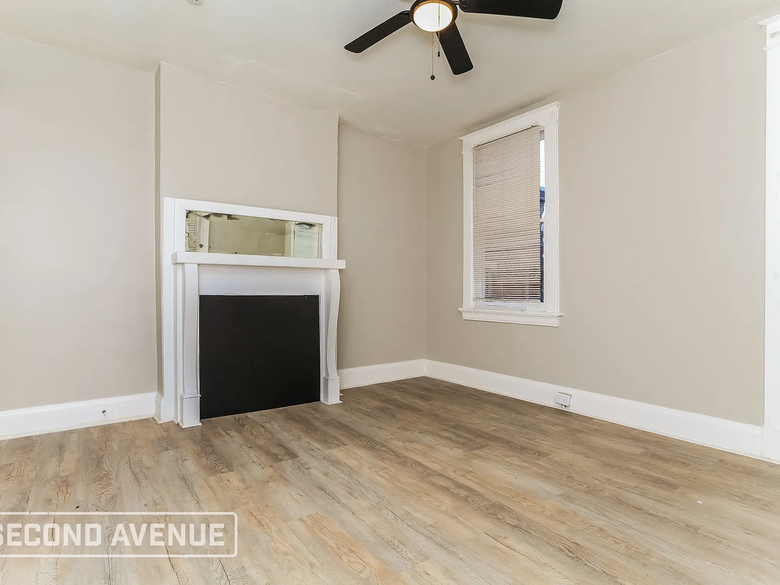 3 bed, 1.0 bath, 1540 sqft, $1,395 — Photo 3