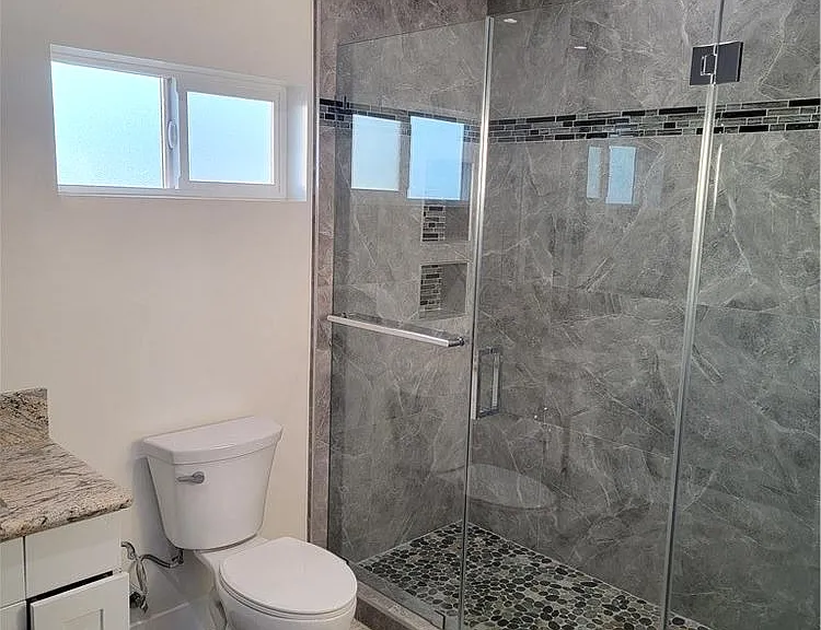 4556 Fisher St — Photo 13
