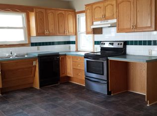 721 N Walker St, Olathe, KS 66061