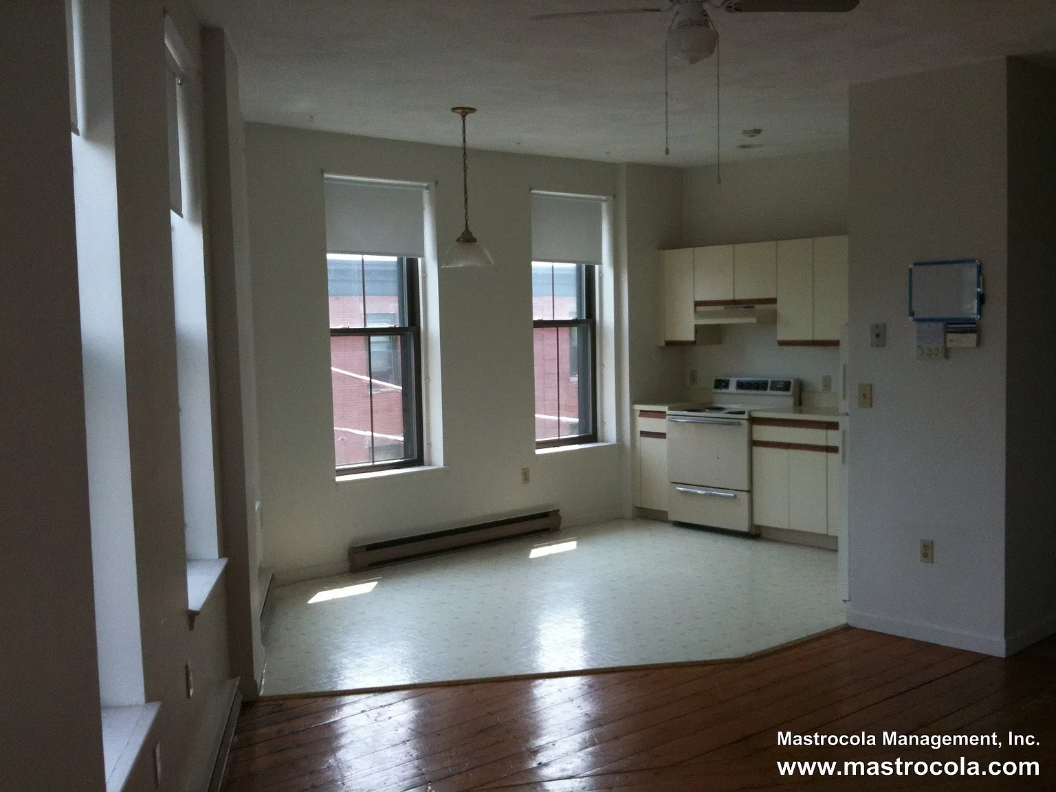 1 bed, 1.0 bath, 800 sqft, $2,035 — Photo 3