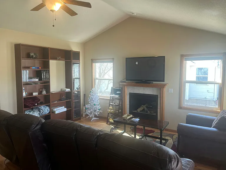 601 Moose Ct — Photo 18
