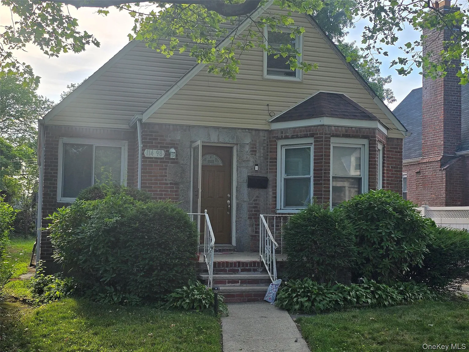 2 bed, 1.0 bath, 1385 sqft, $3,100 — Photo 2