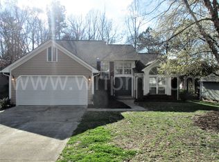 3901 Armitage Dr, Charlotte, NC 28269