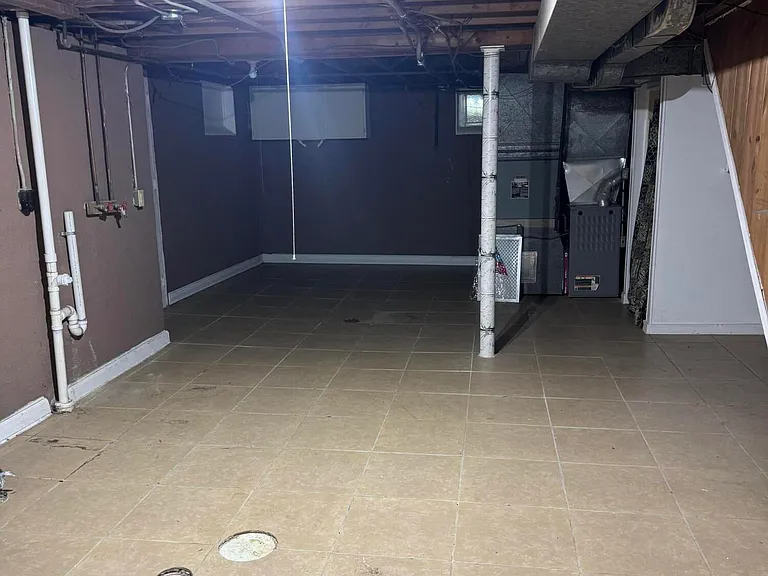 1113 Southwestern Pkwy — Photo 12