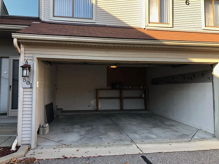 2 car garage