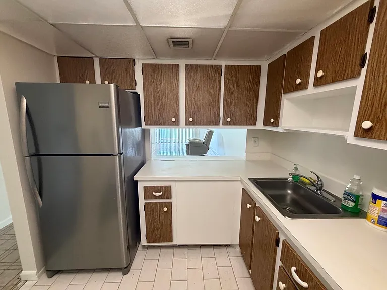 1825 W 44th Pl #308 — Photo 3