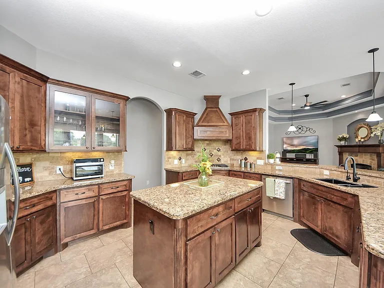11726 W Grand Pond Dr — Photo 19