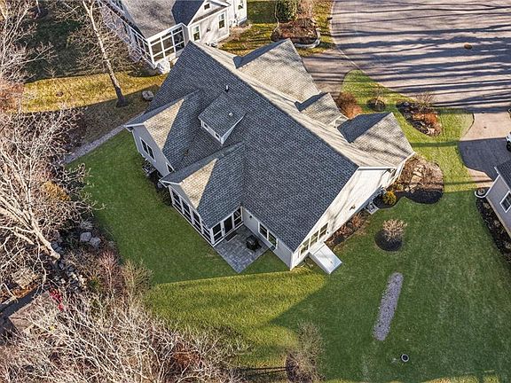 4th image of 35 Abbey Rd