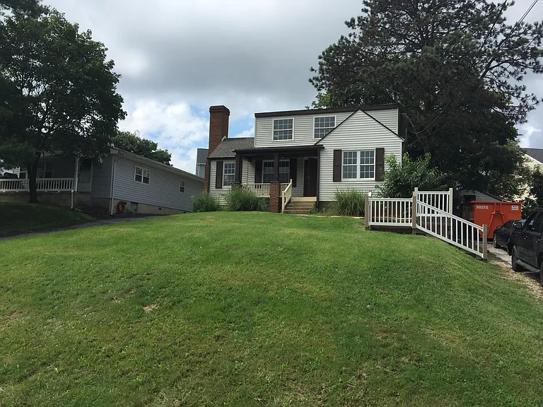 9202 Bryant Ave — Photo 4