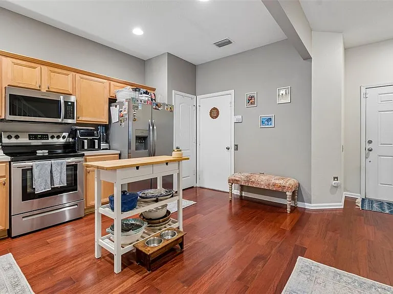 26606 Castleview Way — Photo 9