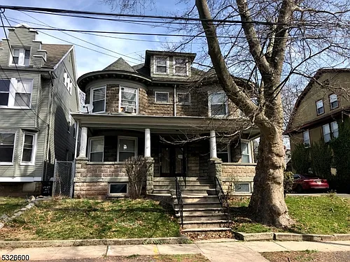 43 Mapes Ave Photo 1