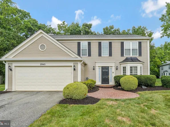 2945 Marsh Hawk Dr, Waldorf, MD 20603
