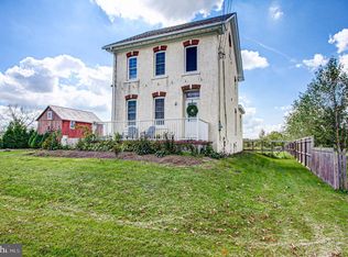 1045 Old Skippack Rd, Harleysville, PA 19438