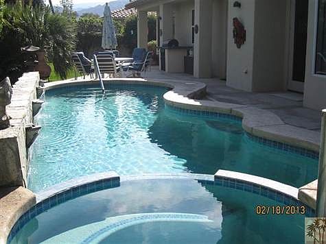 The pool and spa, not heated.