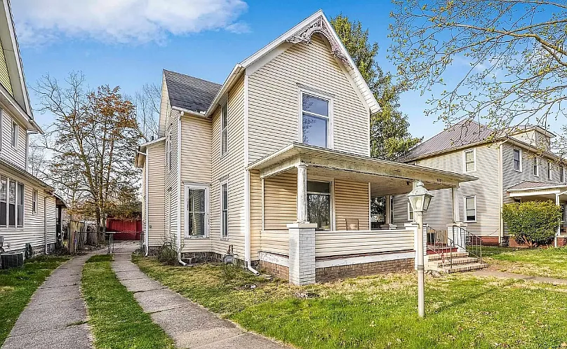 520 W Beardsley Ave