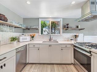 18642 Community St, Northridge, CA 91324