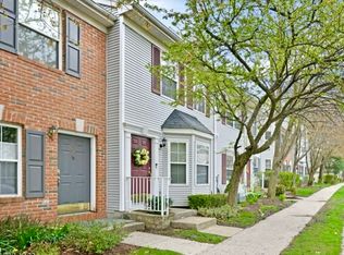2047 Charles Ct, Mahwah, NJ 07430