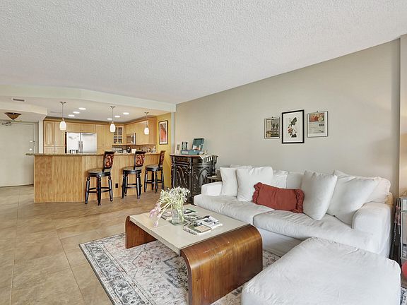 4th image of 3540 S Ocean Boulevard #115