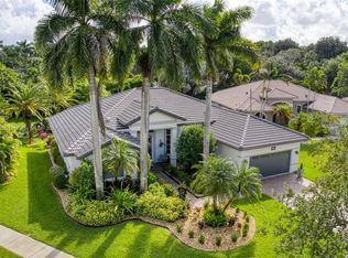 3902 Nighthawk Dr, Weston, FL 33331