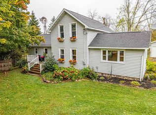 S5597 Oneil Rd, Baraboo, WI 53913