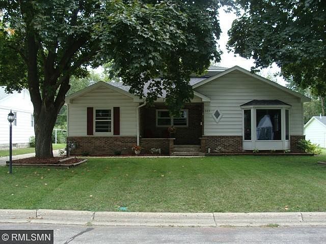 1st image of 303 Pershing Ave N