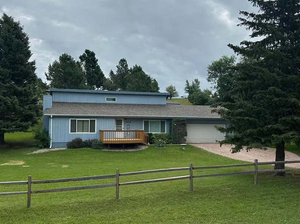 8108 Albertta Dr, Rapid City, SD 57702