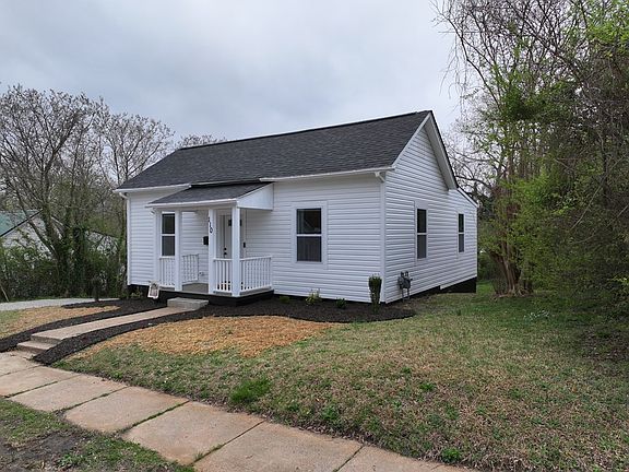 2nd image of 110 Stokesland Ave