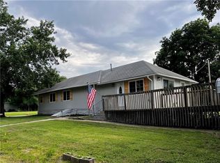 511 S Kalida St, Yates Center, KS 66783
