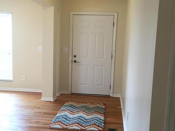 3rd image of 3224 Tollcross Dr