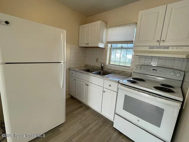 708 S Wilson Ave #C — Photo 6