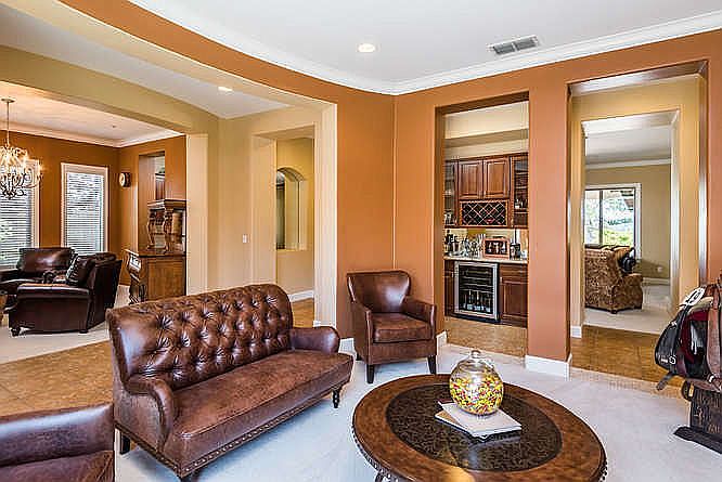 1st image of 1700 Bella Cir