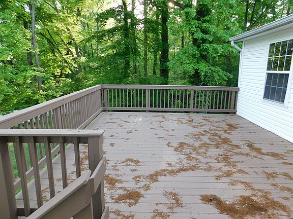 3rd image of 5422 Arrowhead Park Dr