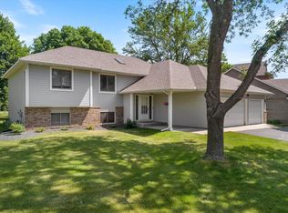 3508 Highlands Rd N, Brooklyn Park, MN 55443