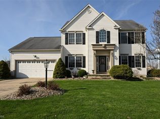 5826 Northampton Dr, Medina, OH