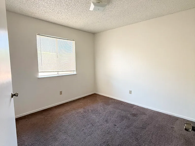 5291 E Kings Canyon Rd #104 — Photo 6