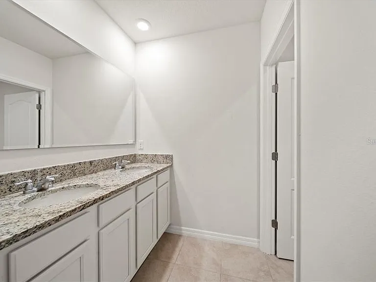 1933 Pristine Loop — Photo 26