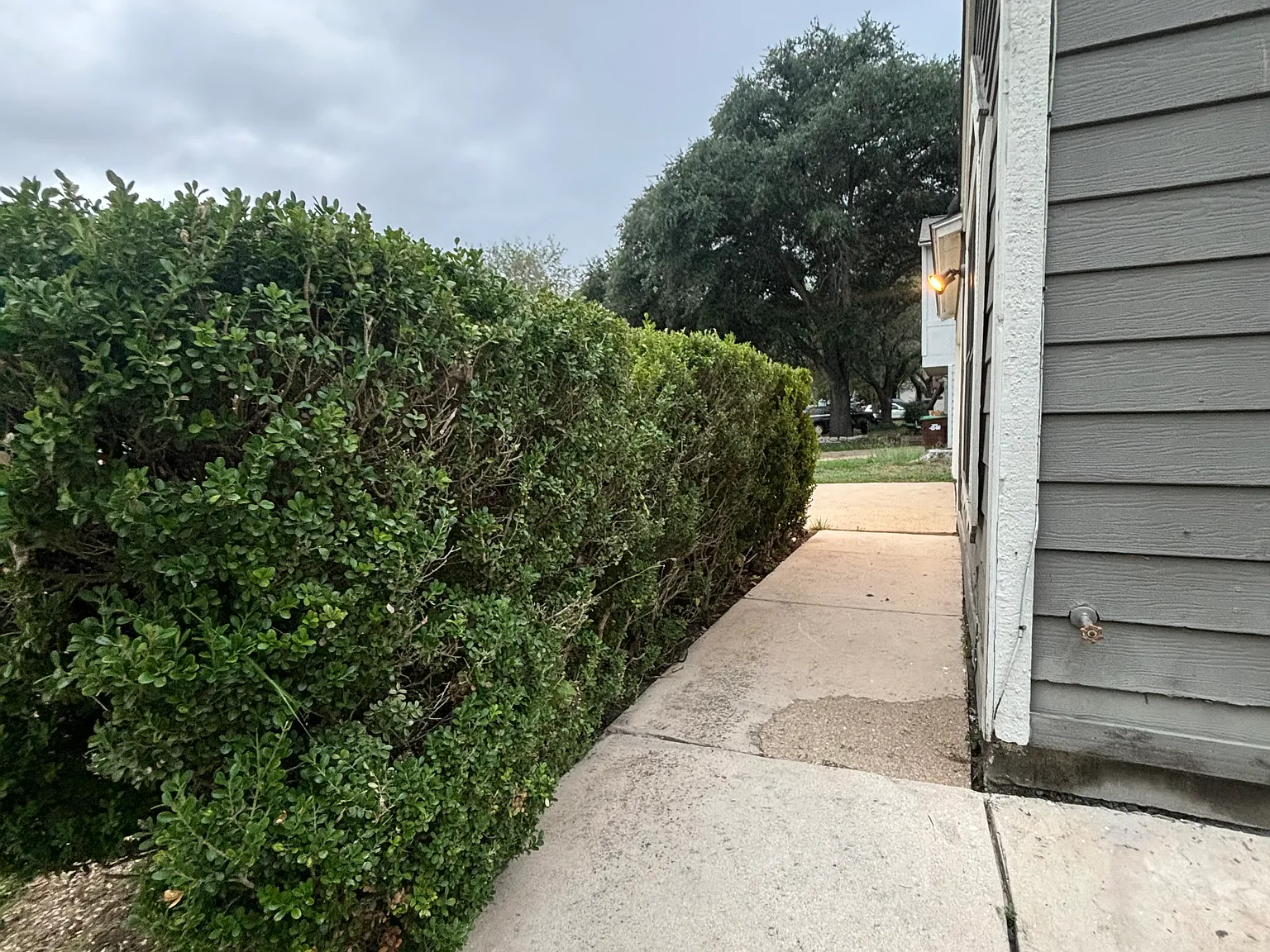 3 bed, 1187 sqft, $1,700 — Photo 3