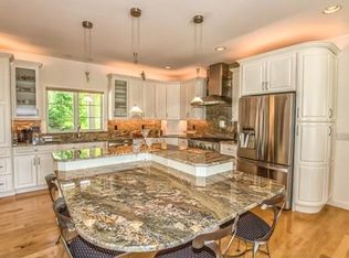 45 Scenic Rd, Westfield, MA 01085