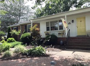 8343 Lee Davis Rd, Mechanicsville, VA 23111