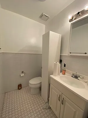 Rented by Douglas Elliman | media 12
