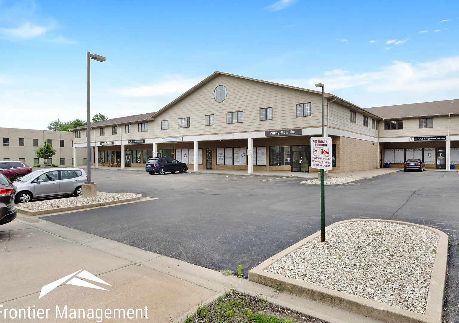 Anderson Village — Photo 1